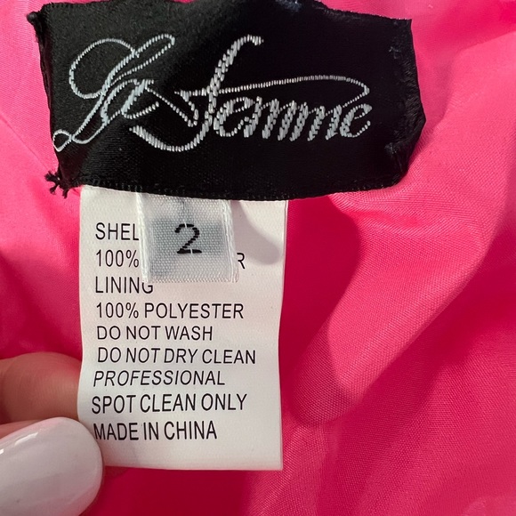 LA FEMME Neon pink Light Tulle Gown dress size 2 NEW - Picture 8 of 10